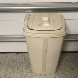 Garbage Can 