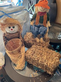 Fall Scarecrow Decorations with Hay Bales