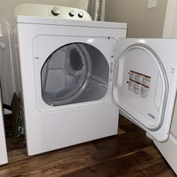 Whirlpool Gas Dryer- Excellent Condition 
