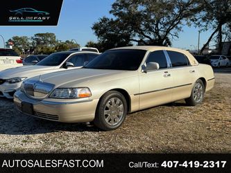 2005 Lincoln Town Car