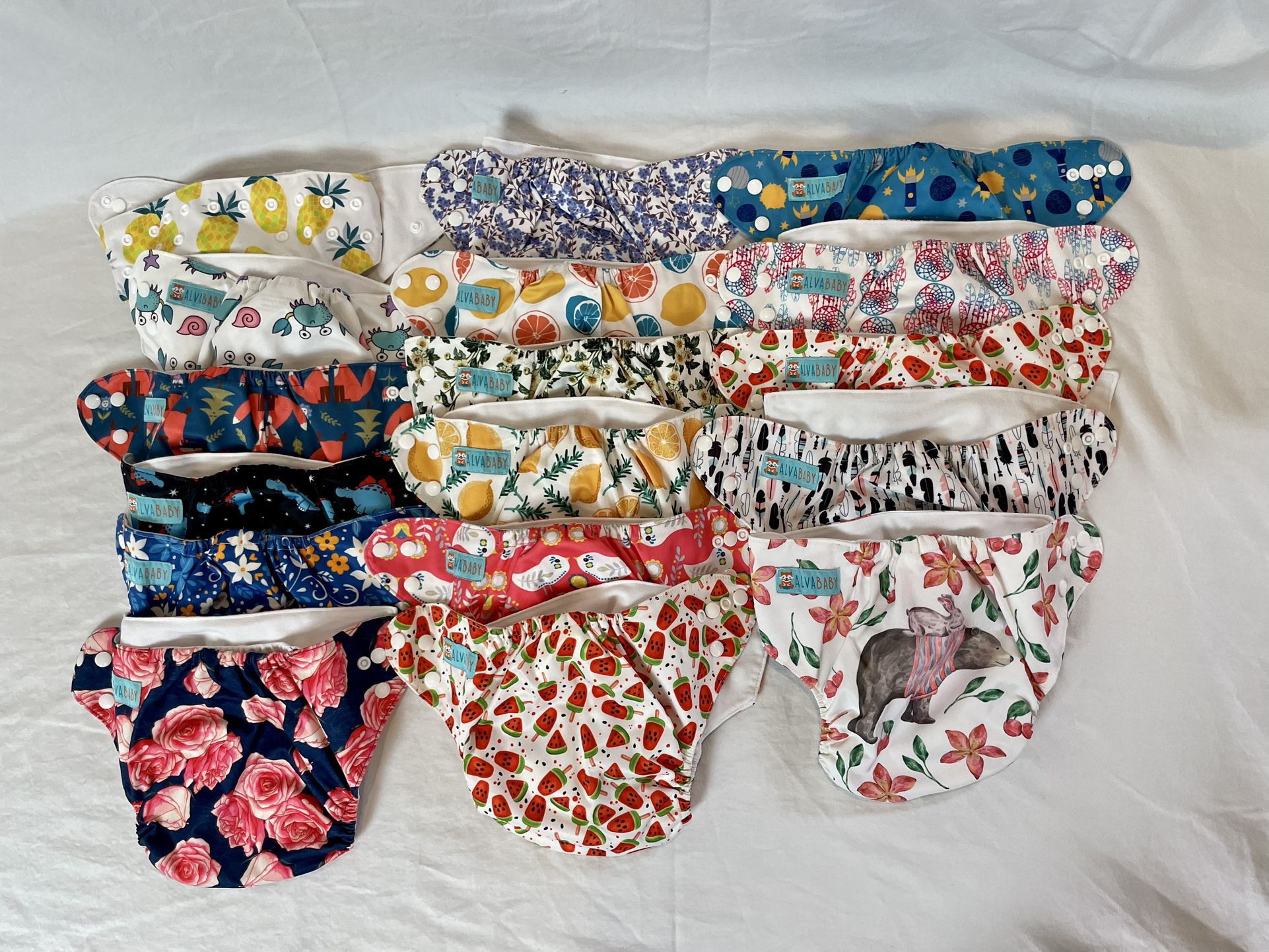 17 ALVA Cloth Diapers With 34 Inserts 
