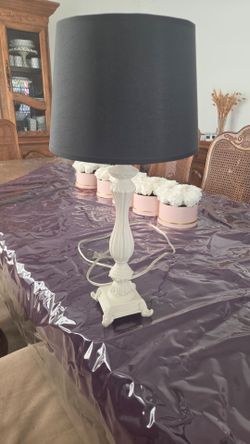 Table lamp