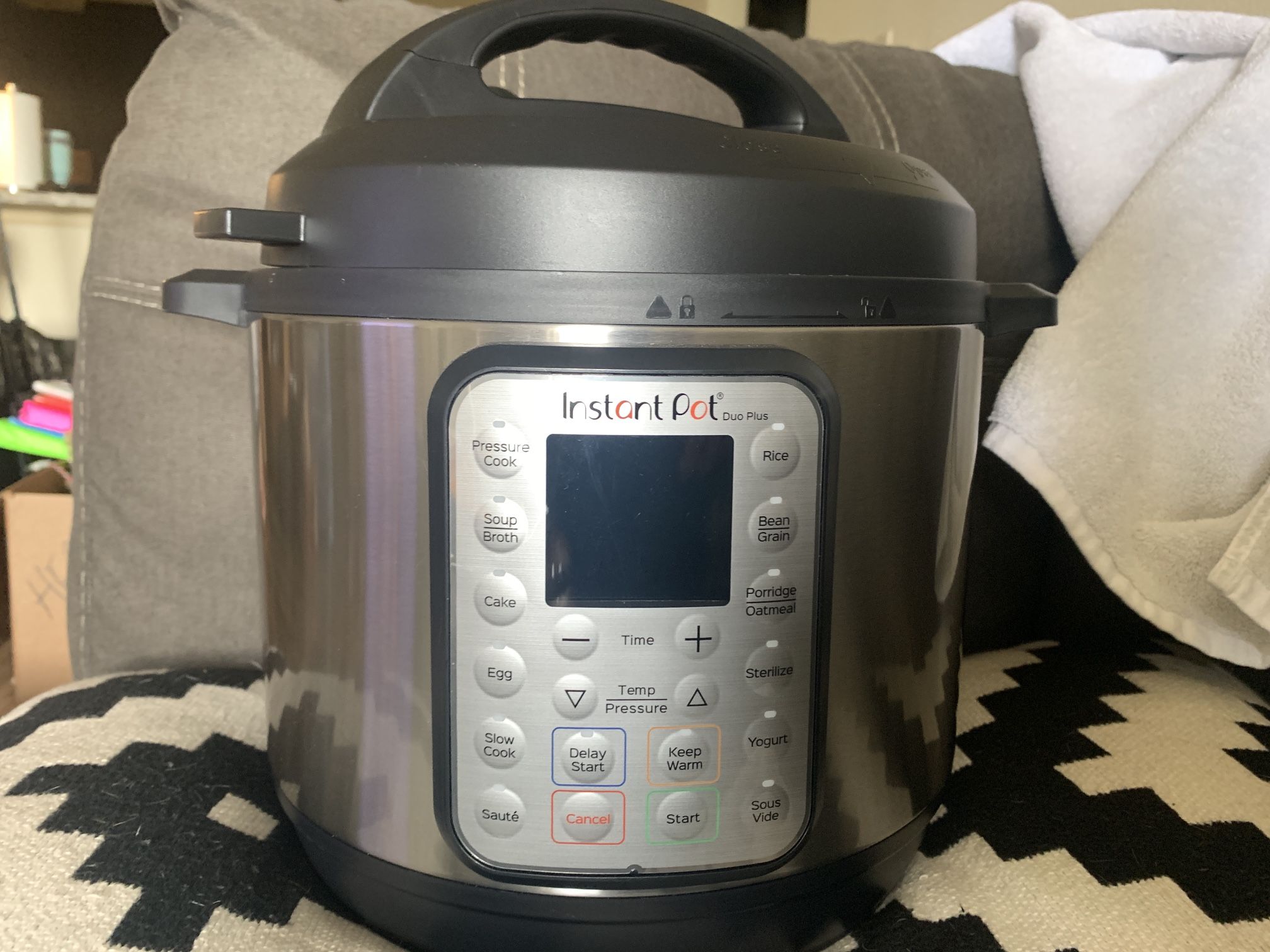 Instant Pot - 3QT (bonus Instant Pot Springform Pan Included)