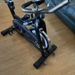 L Now Exercise Bike 