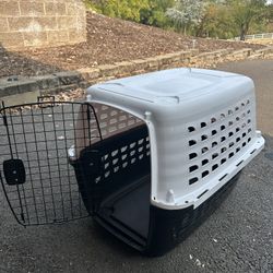 Petmate 32” Compass Kennel