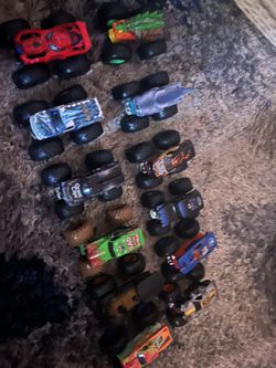 Monster Jam / Hot wheels Trucks