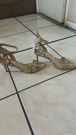 Heels size 7