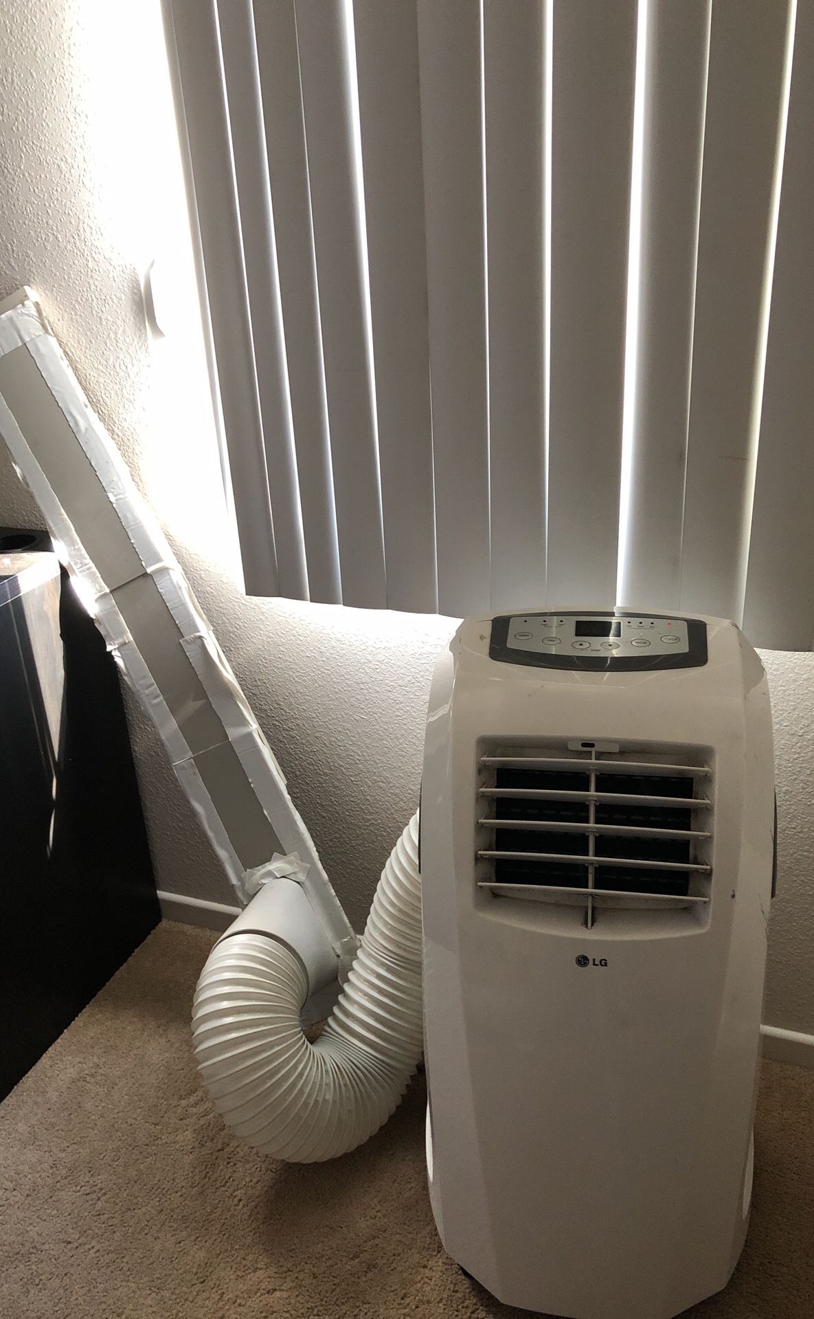 Like new LG air conditioner