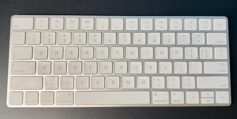 Apple Wiress Keyboard And Mouse