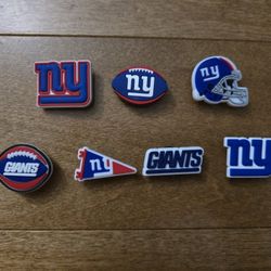 Lot Of 7 New York Giants Shoe Charms 
