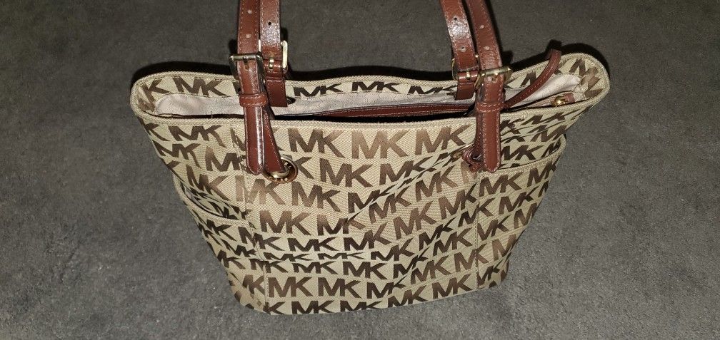 Michael Kors Purse 