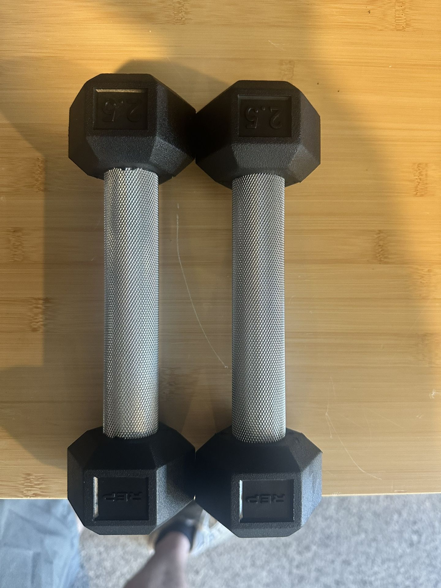 Rep Fitness 2.5lb Hex Dumbbell 