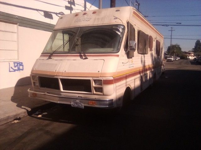 1987 CHEVY FLEETWOOD BOUNDER