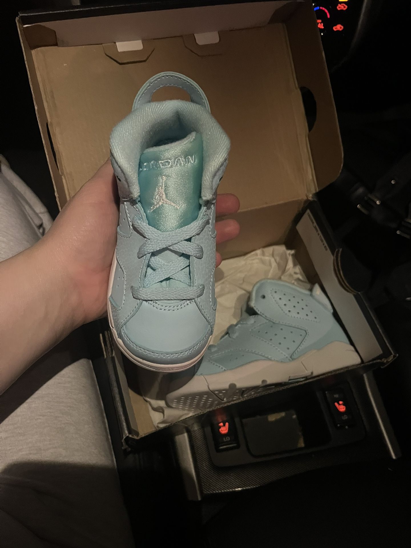 Jordan 6 Toddler 8c