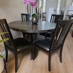 Solid Wood Leather Dining Table And 4 Chai3s