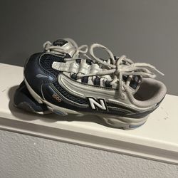 New Balance 550 (Blue/Grey) — Lightly Used Sneakers size 1