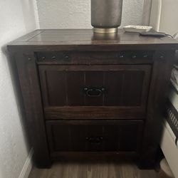 Bedroom Furniture Set 