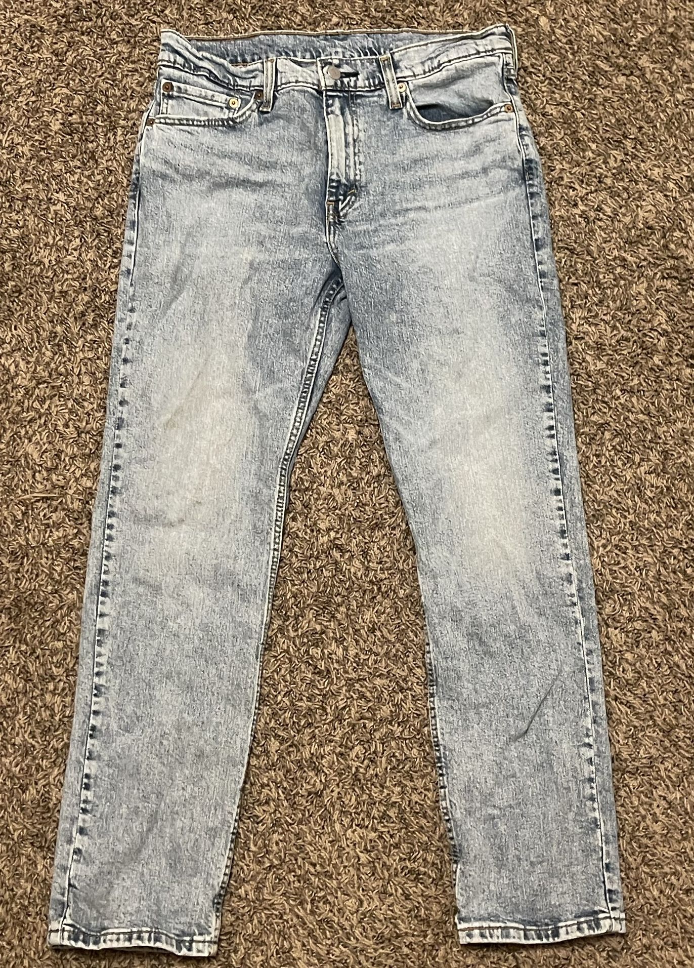 Light Blue Levi Jeans