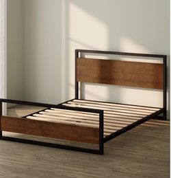 Zenius Suzanne Bamboo and Metal Bed Frame with Footboard- King