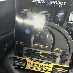Shark IQ Robot