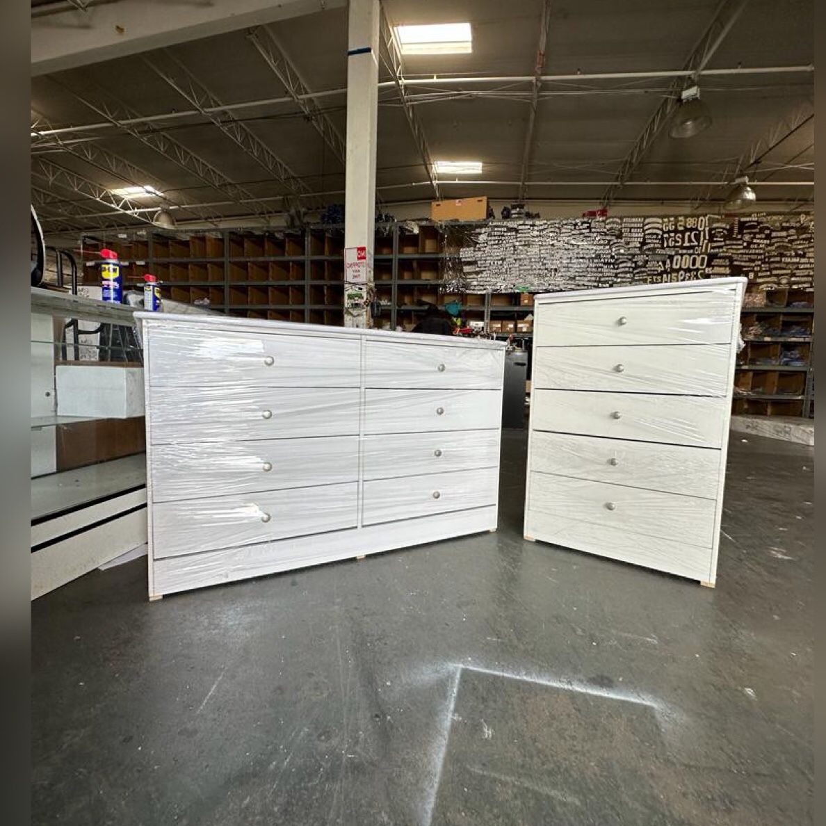 Set Dresser