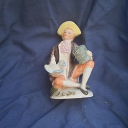 Vintage Colonial Boy Bisque/porcelain Statue