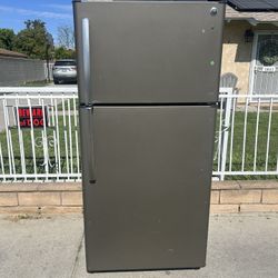 Used Refrigerator 