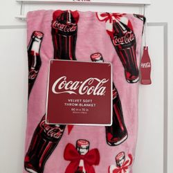 Coca Cola Pink Bow Christmas Throw Blanket