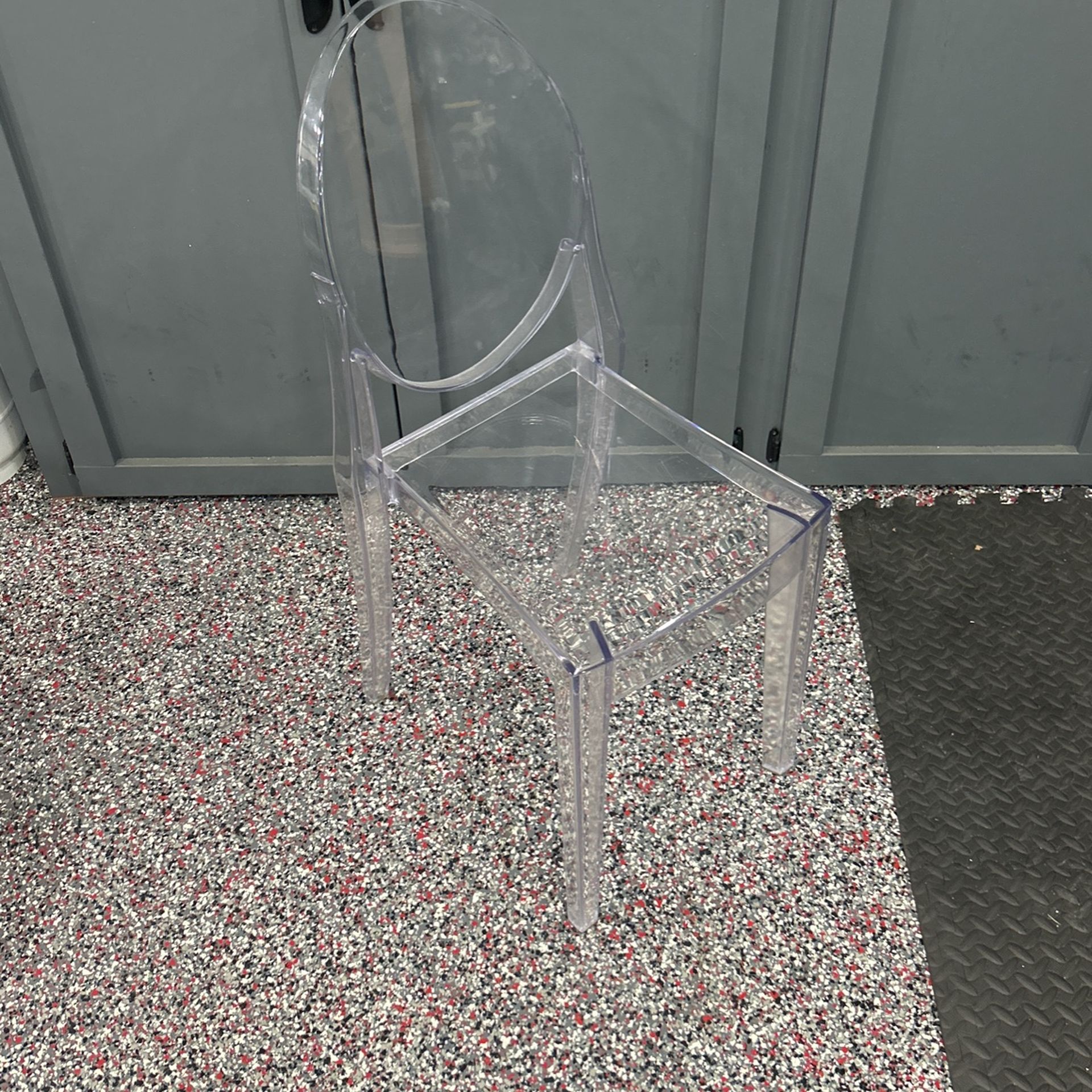 4 Clear Acrylic Chairs 