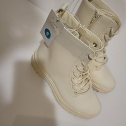 a new day Bridget Lug Sole Combat Boots Off White Women's shoes 8