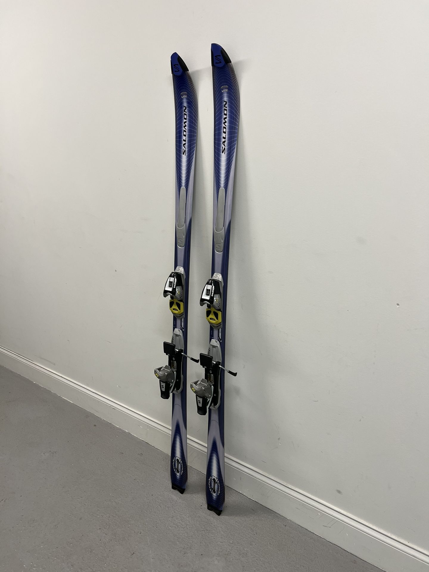 salomon axendo series skis Addikt + MI12 GW Bindings 2027 evo The easy Salomon Axendo Lite 174cm Prolink