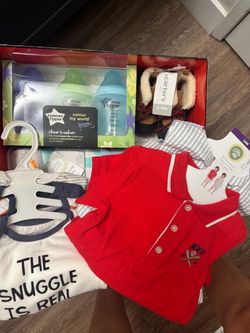 Baby Boy Gift Bundle – Baby Boy Baby shower card, Clothes, Bottles & Shoes