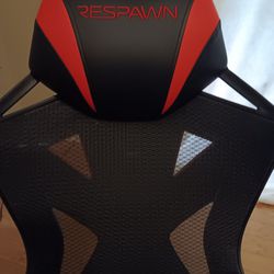 Respawn 110 Pro Gaming Chair