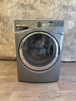 Whirlpool washer laundry