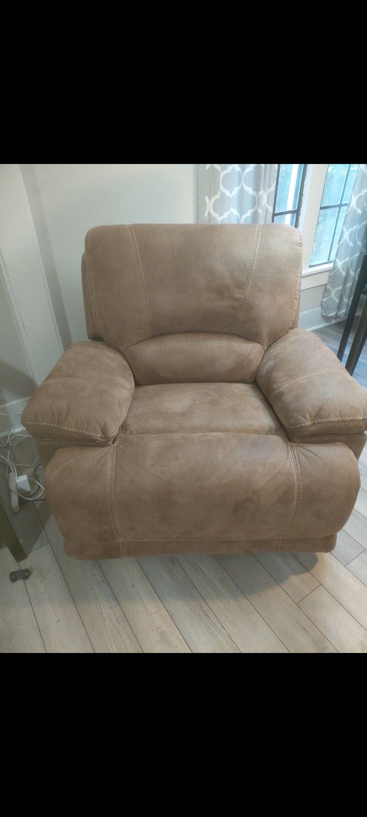 Electric recliner sofa chair