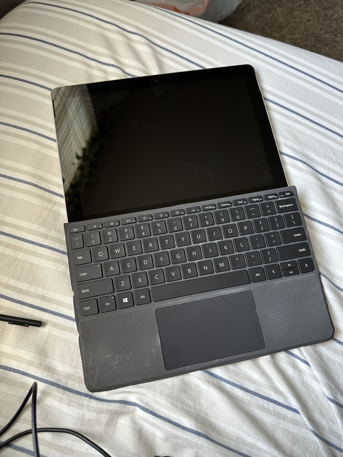 Microsoft Surface Pro Go