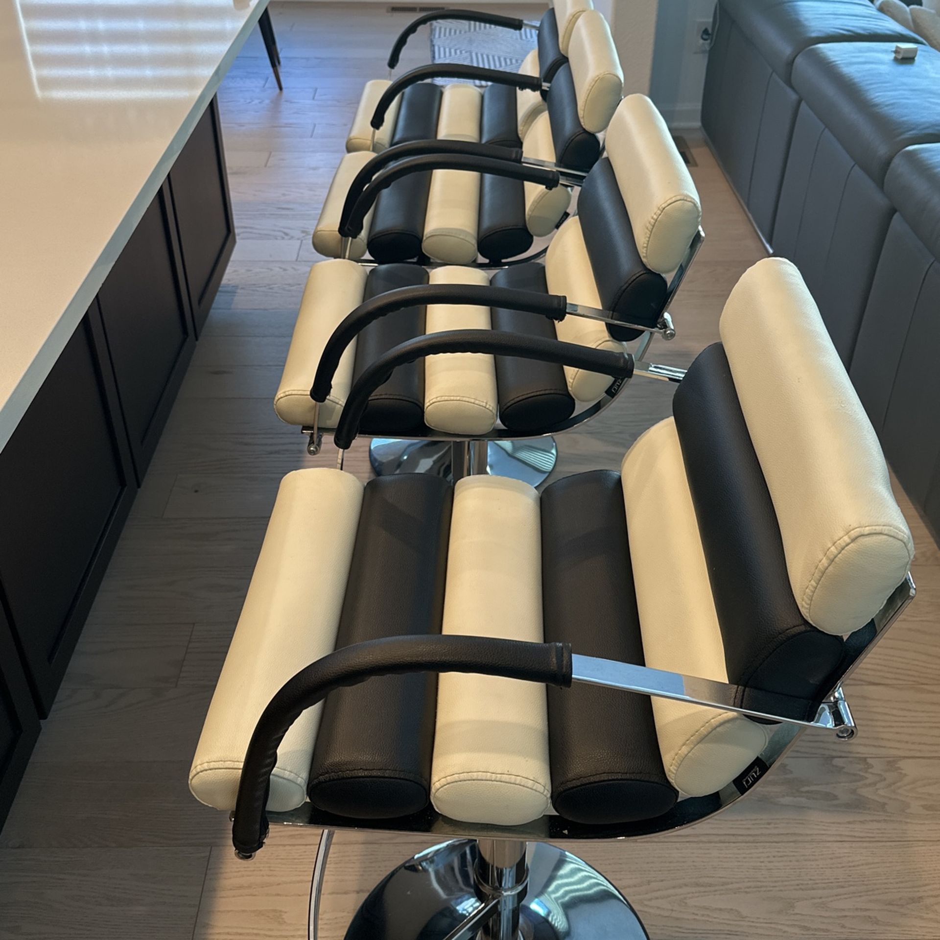 Four Bar Stools $199 Like New