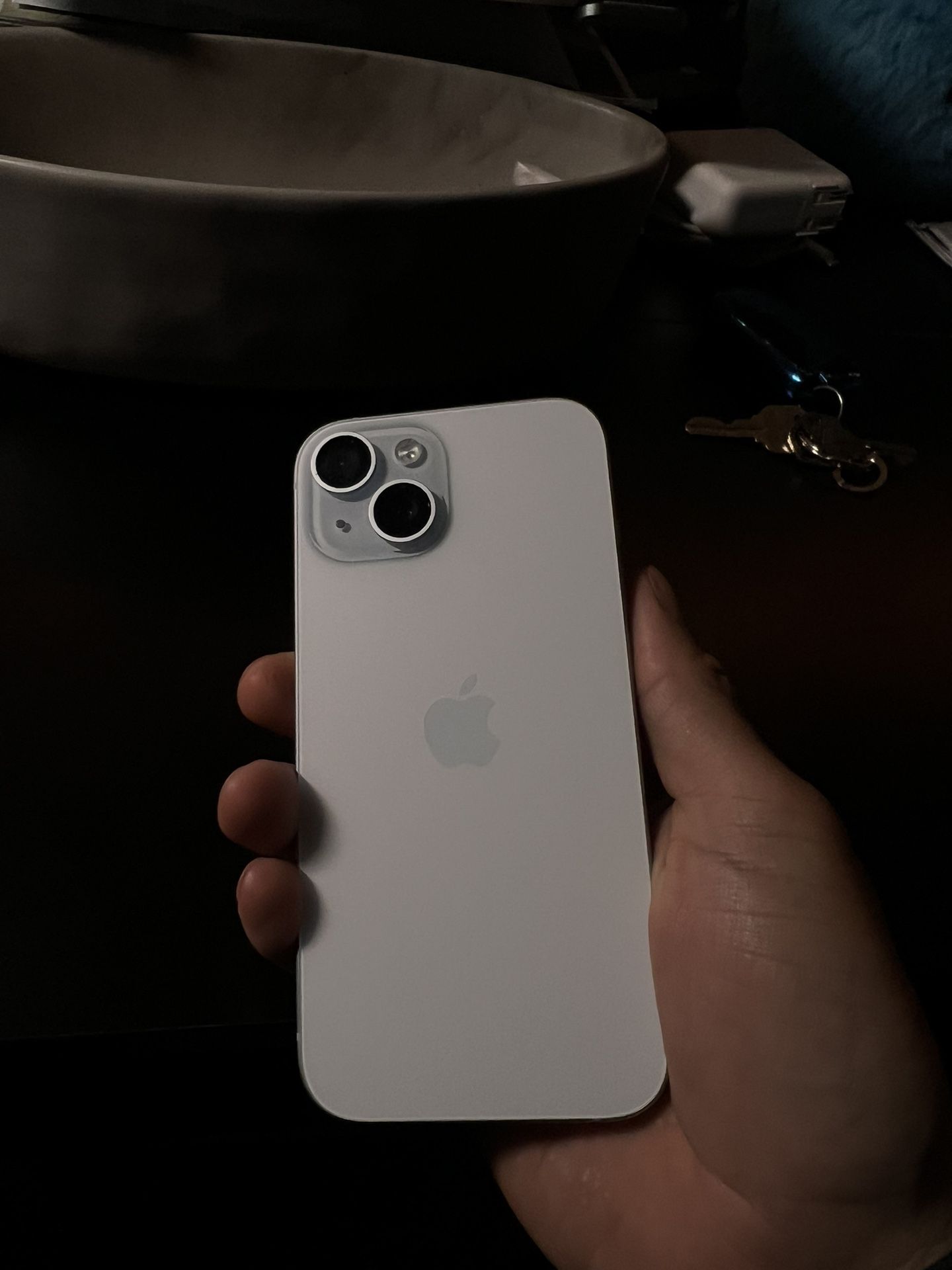iPhone 15 128GB