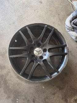 4 OEM MERCEDES 17" RIMS $200