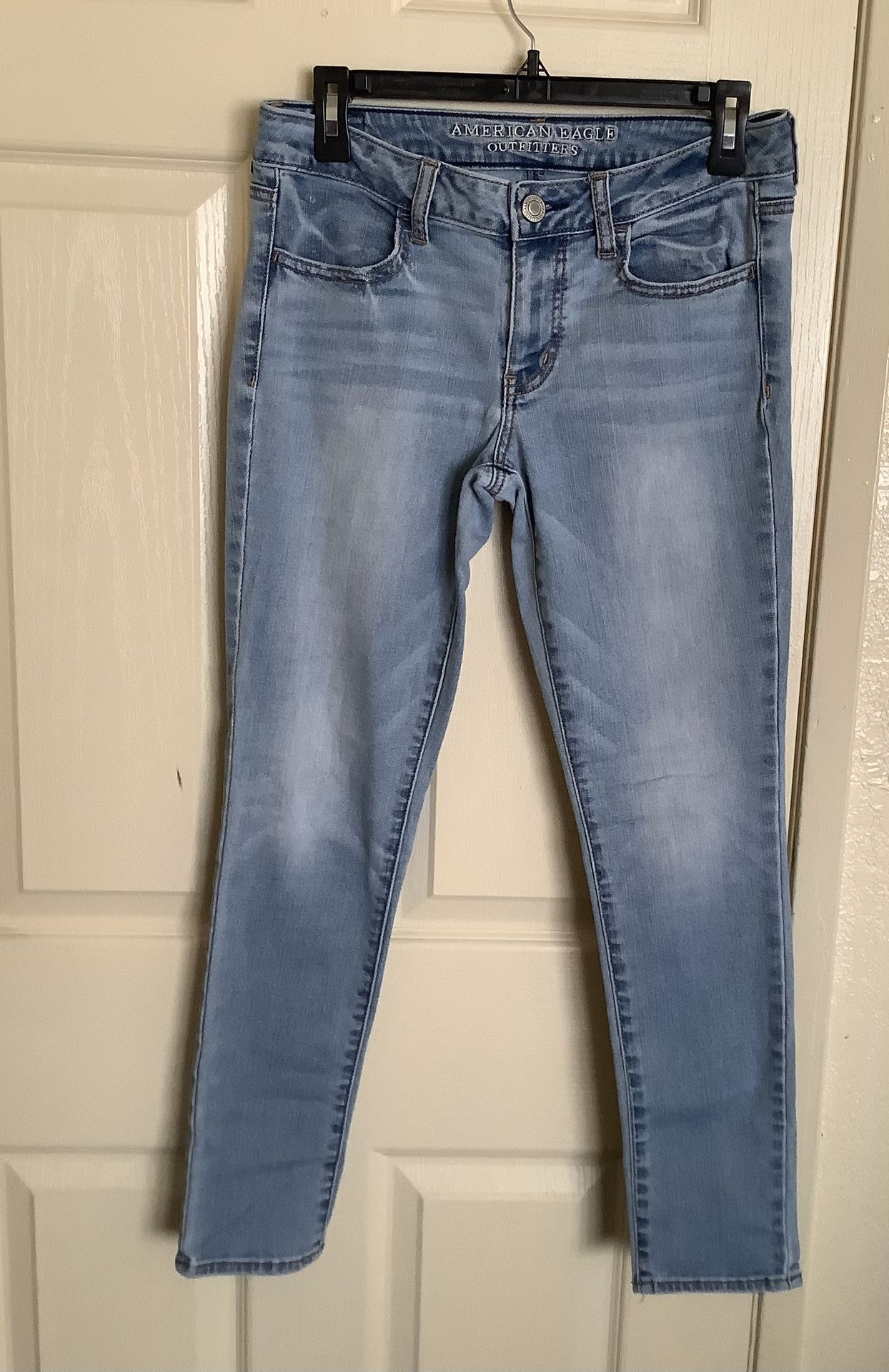 Women’s American Eagle Jegging Size 8 $20