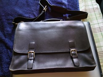 Vintage Coach Style 5810 leather briefcase / laptop messenger bag, made in the USA