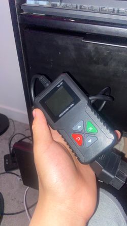YA-101 OBD2 automotive diagnostic scanner/code reader