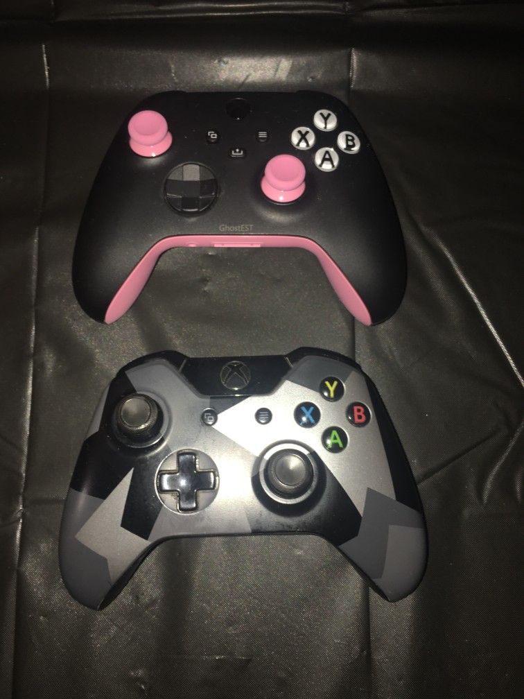 Xbox Controllers 