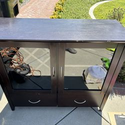 Small bar Hutch With wine Rack