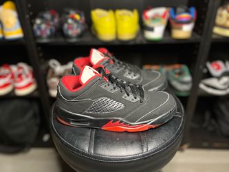 Air Jordan Retro 5s low