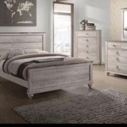 4 Pices Bedroom Set!! On Stock In The Store 