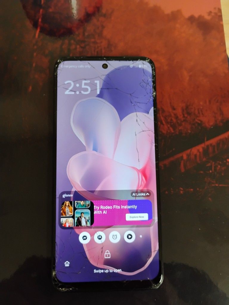 Straight Talk MOTO G Cellphone