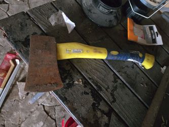 Hatchet Axe with Fiberglass Handle