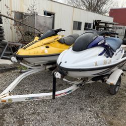 Yamaha And Kawasaki Jet Ski