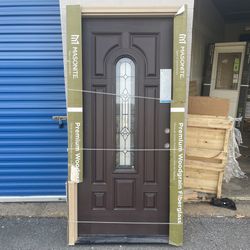 Masonite 36 in. x 80 in. Providence Left-Hand Fiberglass Front Door with brickmolding